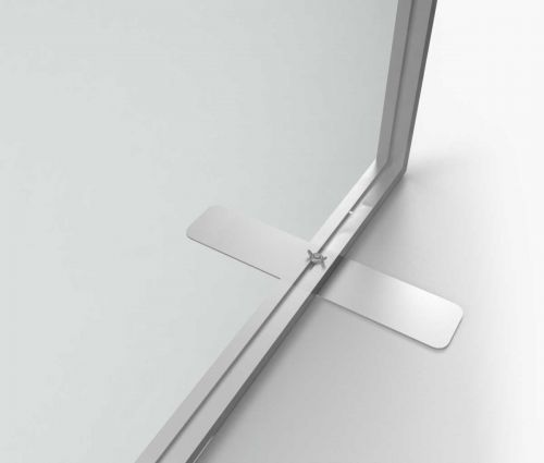 Schutzwand für Innen - The wall made of aluminum profiles is very light and stable thanks to two aluminum legs ✦ Window2Print